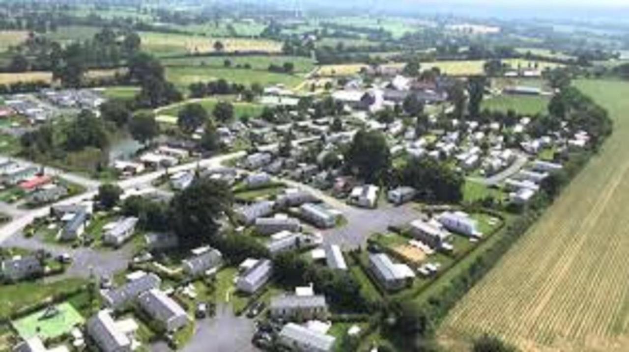 Mhvacances Propose Camping 4 Etoiles En Normandie Litteau Exterior foto